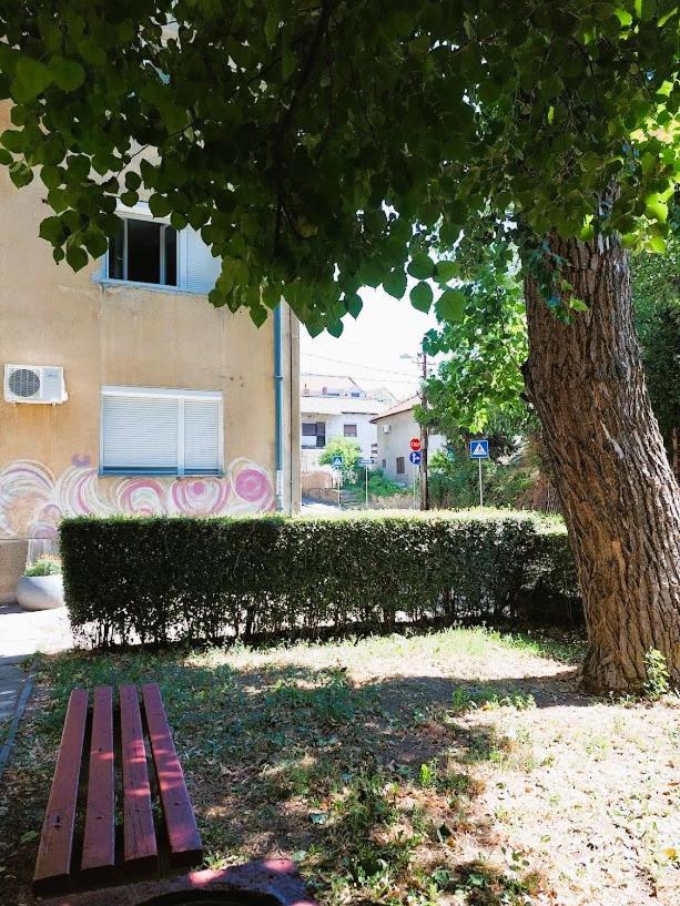 Golden Place Belgrado Exterior foto